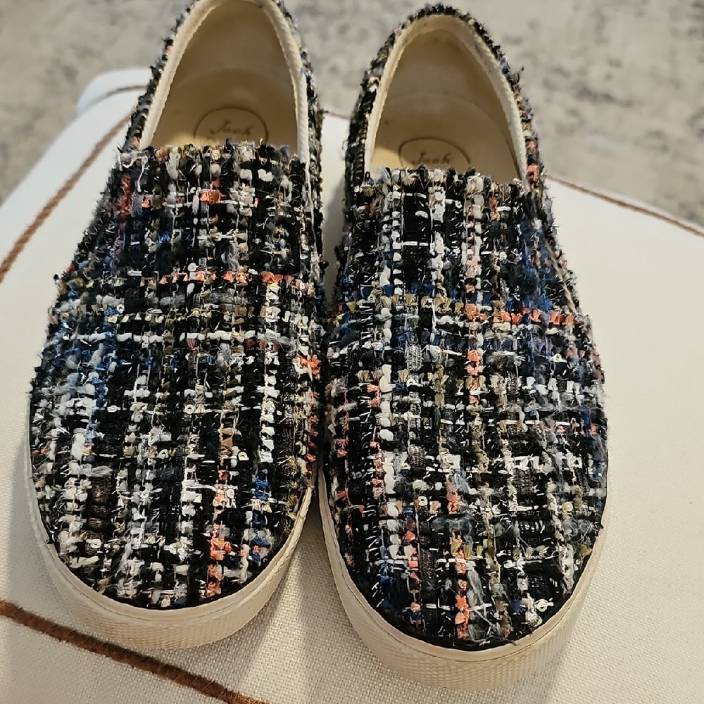 Jack Rogers Black Tweed Slip On Sneakers In A Size 7.5.
